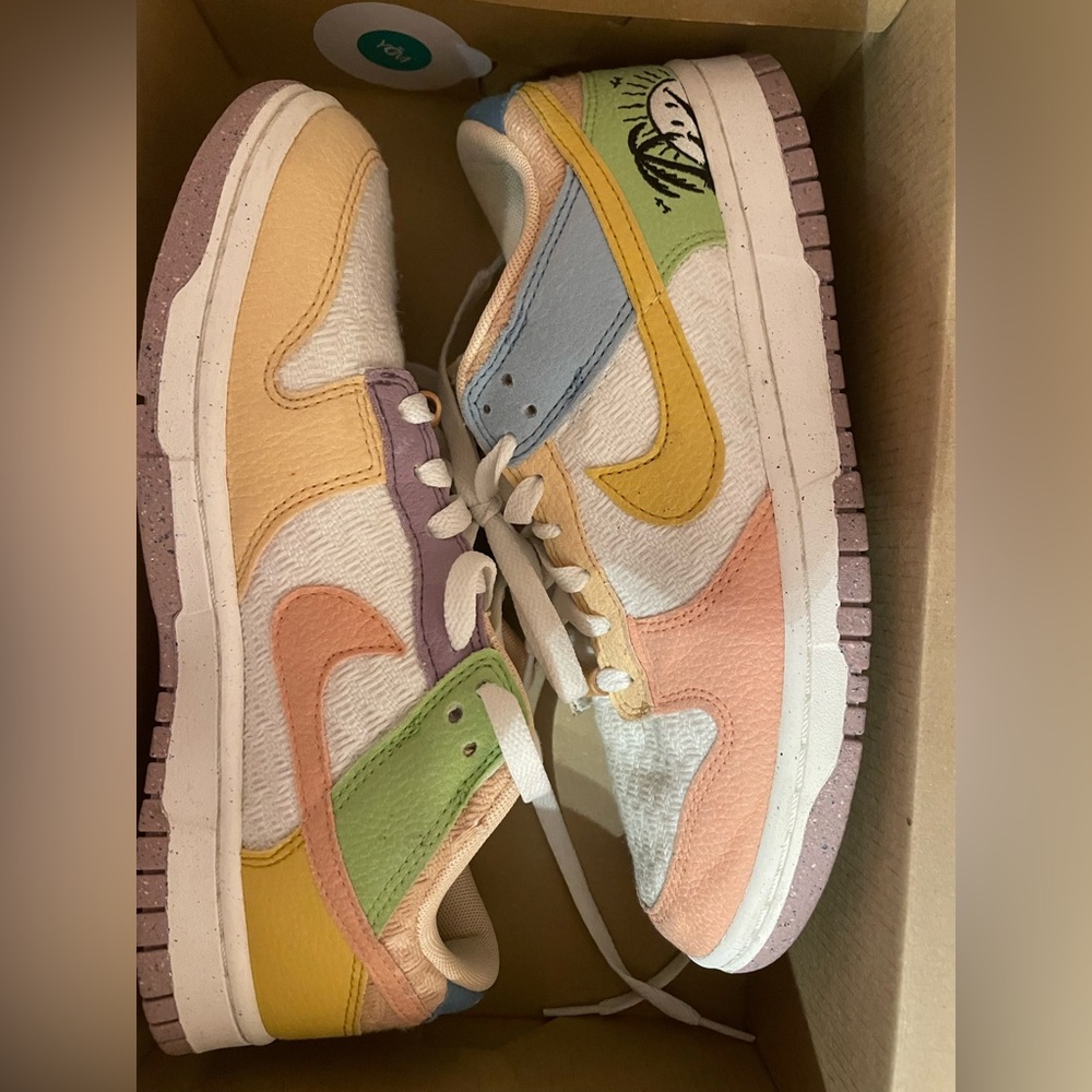 NIKE DUNK LOW